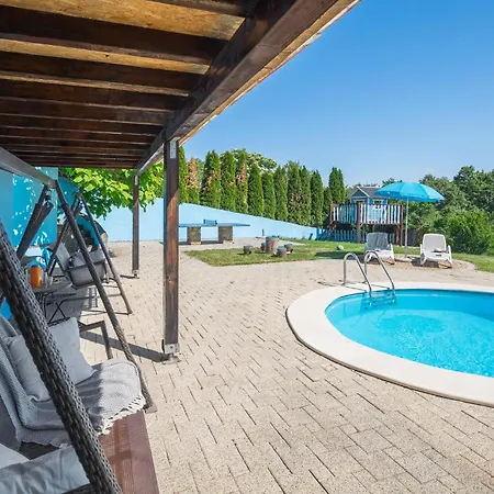 Сasa de vacaciones Gorgeous Home In Krusvari Racicki Brijeg