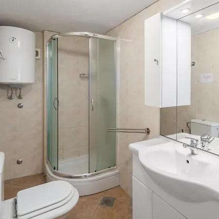 Gorgeous Home In Krusvari *